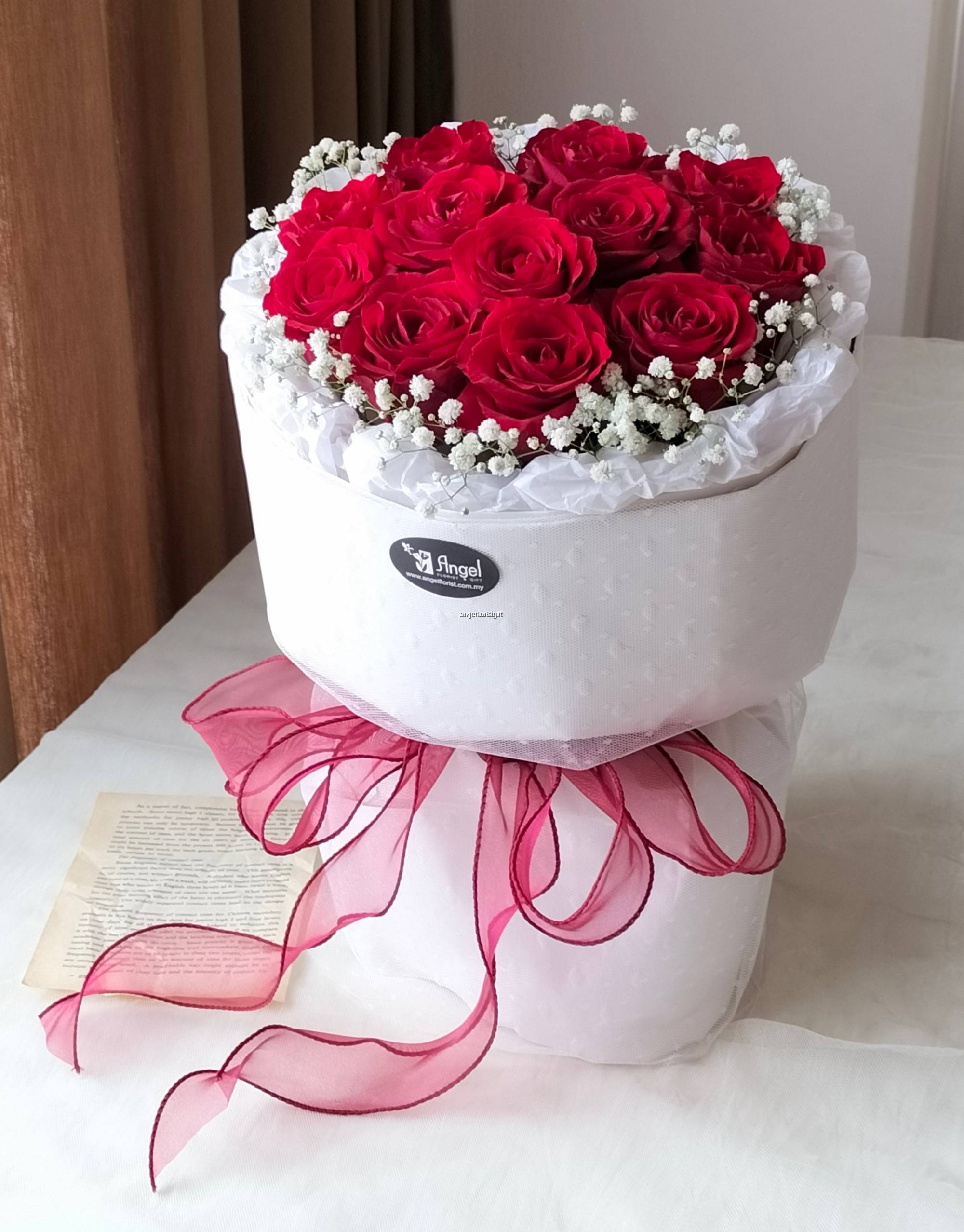 Kenyan Red Roses Round Bouquet