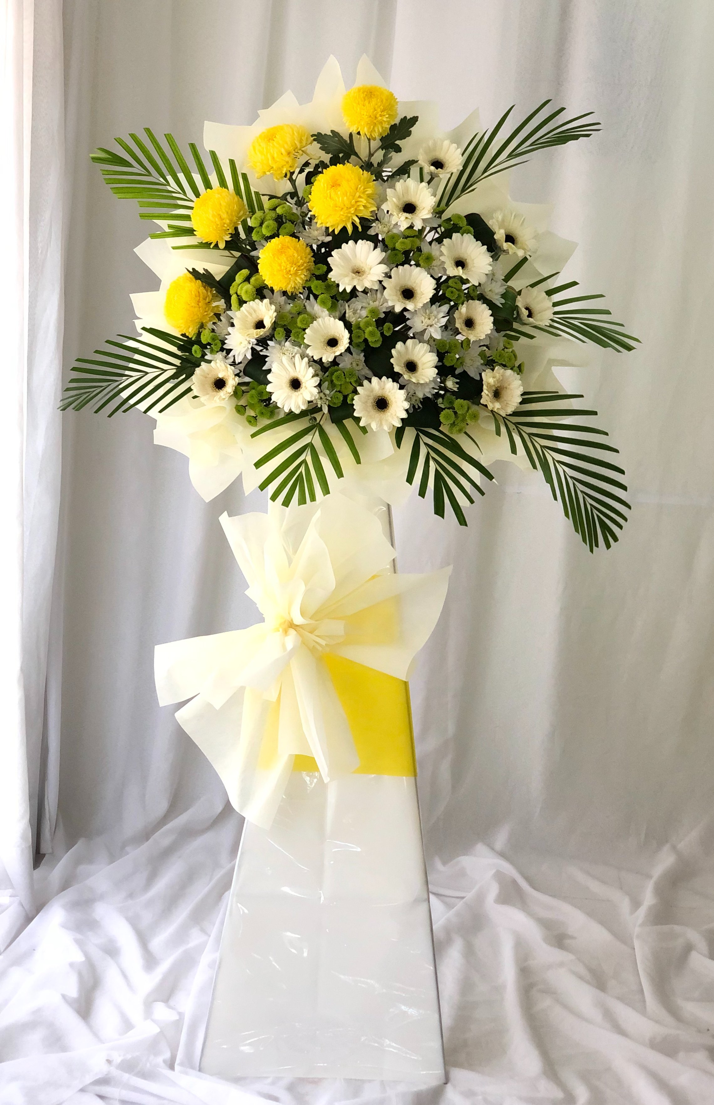 Condolence flower stand